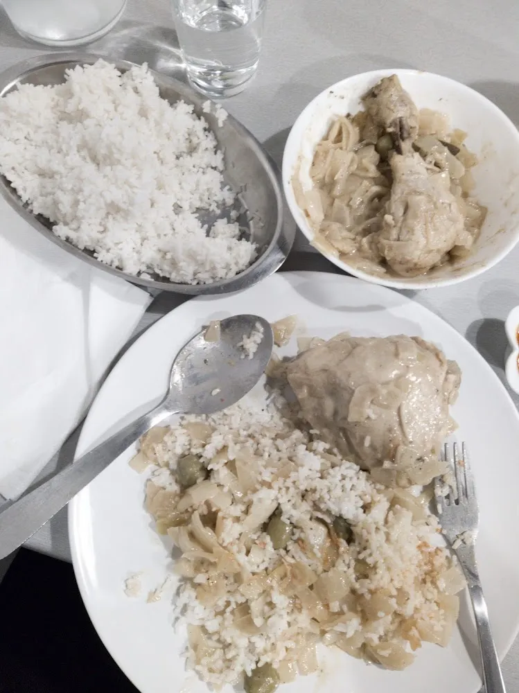 Riz Sauce Nyassa Poulet